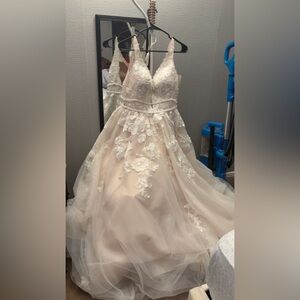 Ivory Floral Lace Bridal Gown